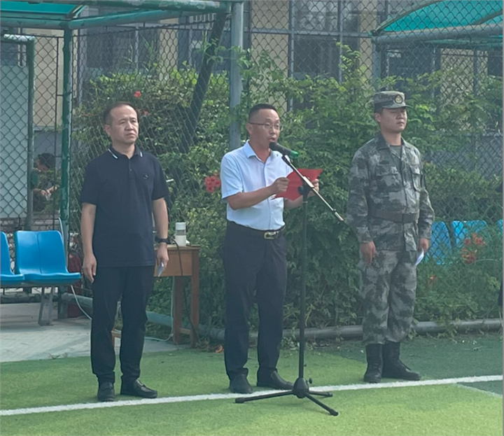 简篇-鲜衣怒马少年时,意气风发砺青春———曹州武术学校普通高中部2023级高一新生军训启动仪式 图片